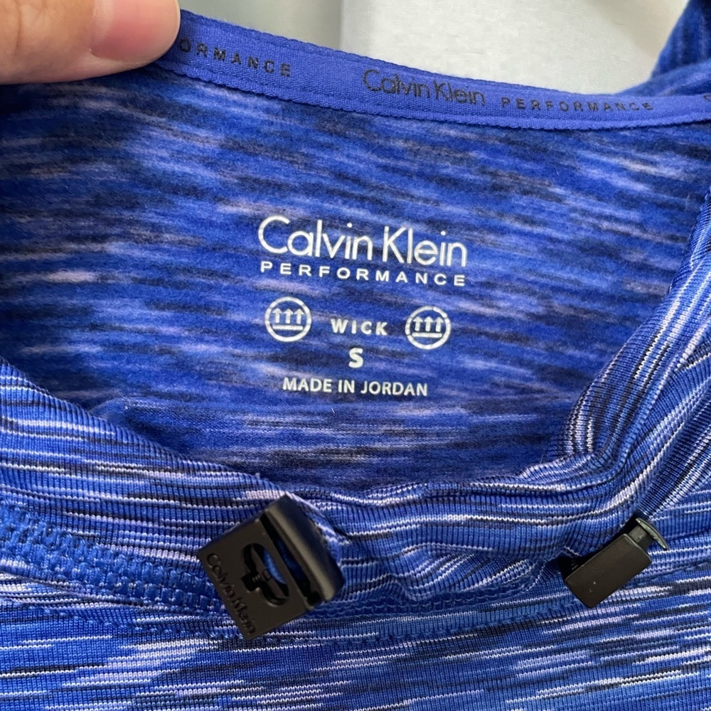 Calvin Klein performance sweatshirt size small - Picture 2 of 4